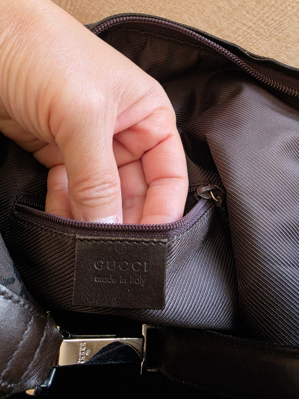 Gucci Black Monogram Hobo Bag - Picture 7 of 10